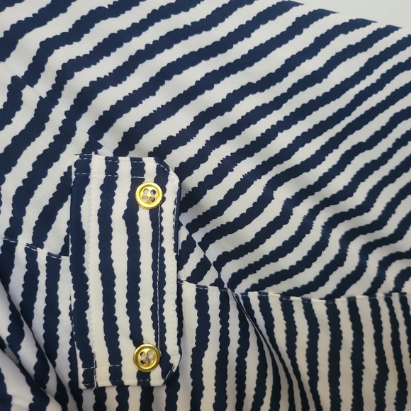 Top - Picture 3 of 3